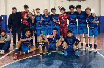 UTHGRA GRITÓ CAMPEÓN EN LA C-15