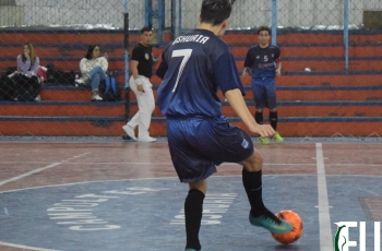 EMPEZÓ EL CLAUSURA DE MAYORES Y EN LA C-15 UTHGRA GRITÓ CAMPEÓN